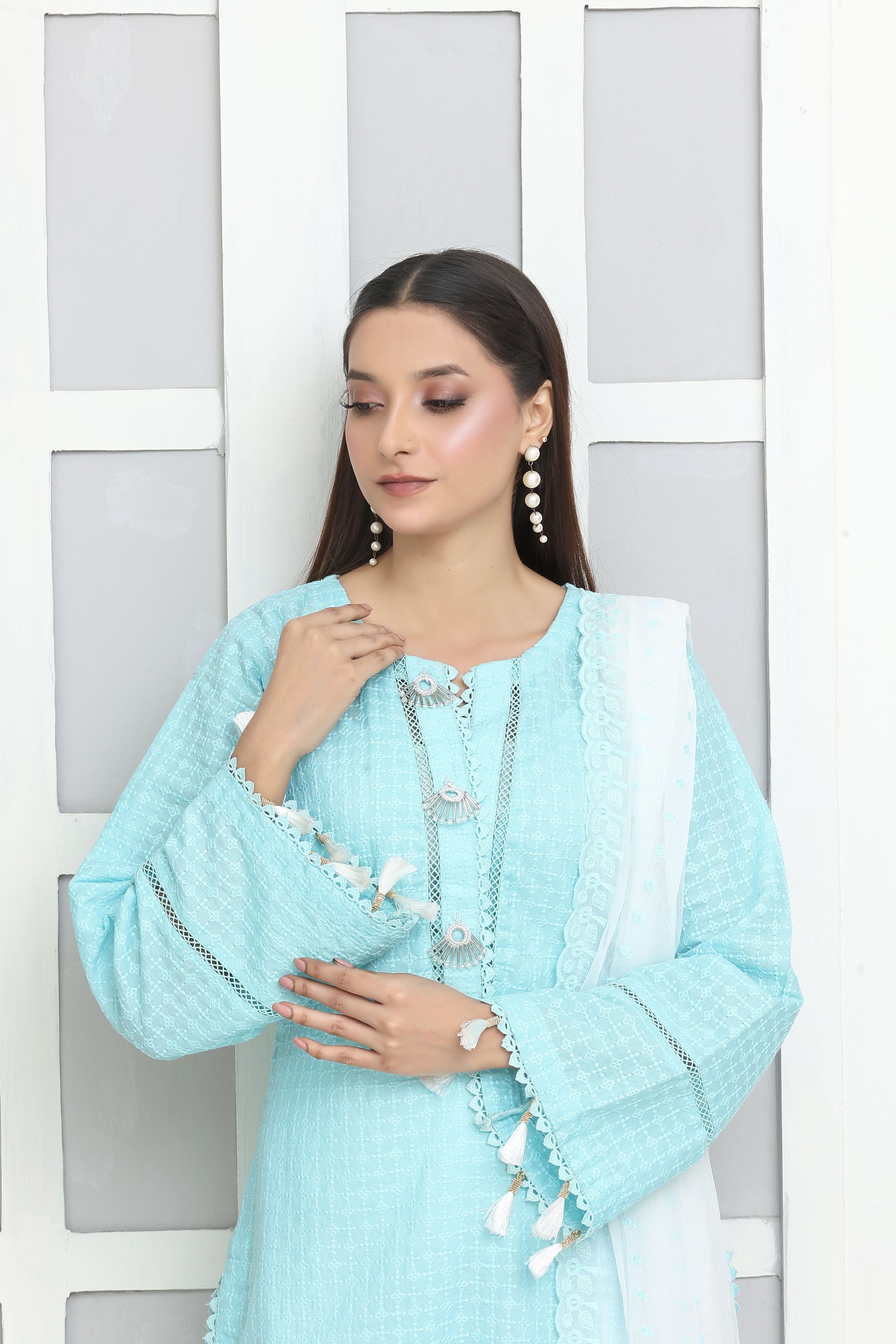 Humna Premium Chikankari Unstitched 3pcs suit