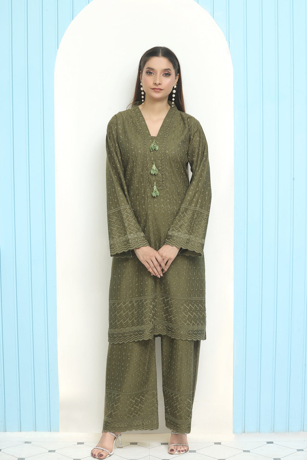 Zaytun Premium Chikankari Ready-to-Wear 2pcs suit