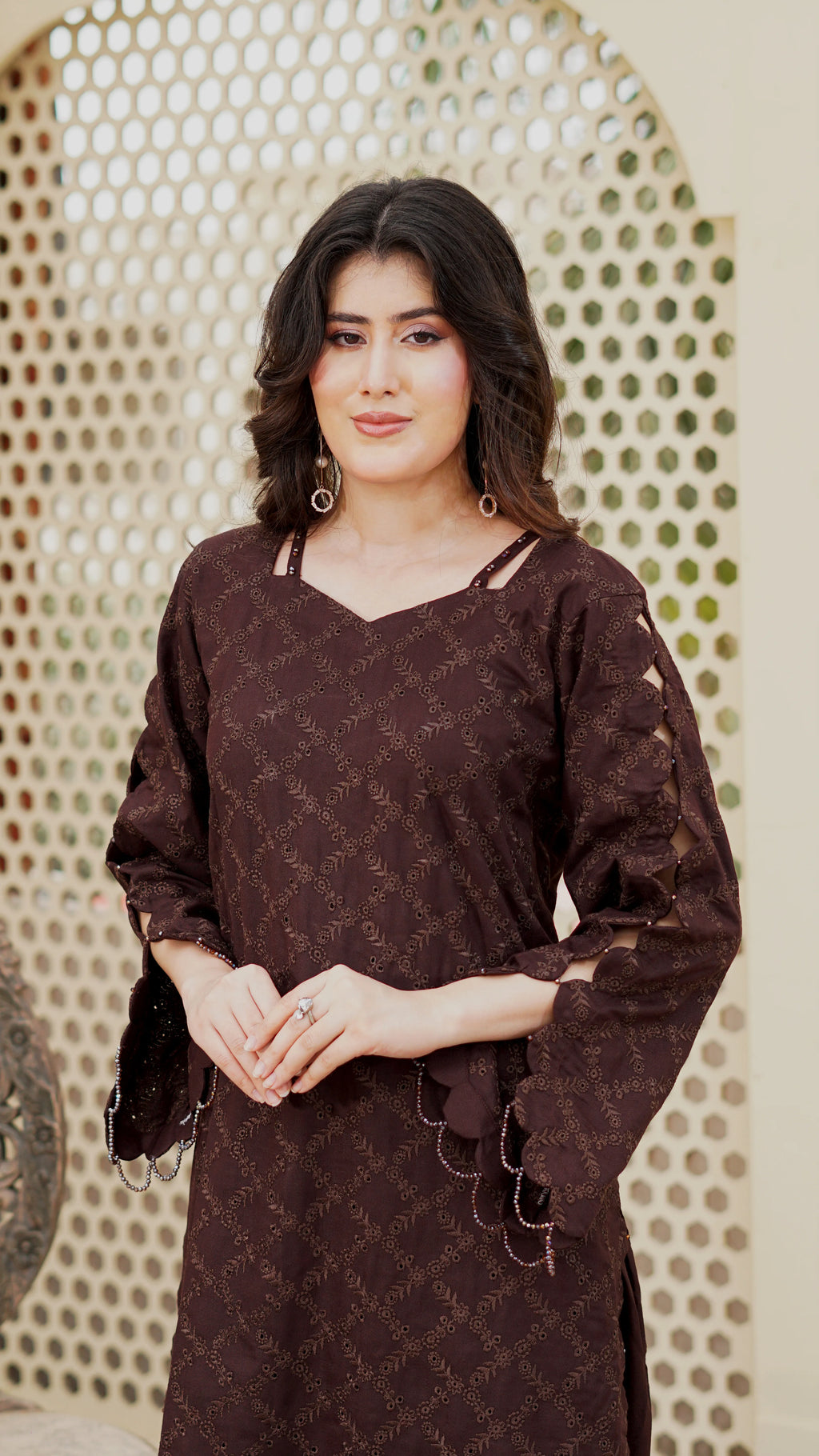 Qahwa – Premium Embroidered Stitched Dhanak 3 Piece Suit | The Festive Pret