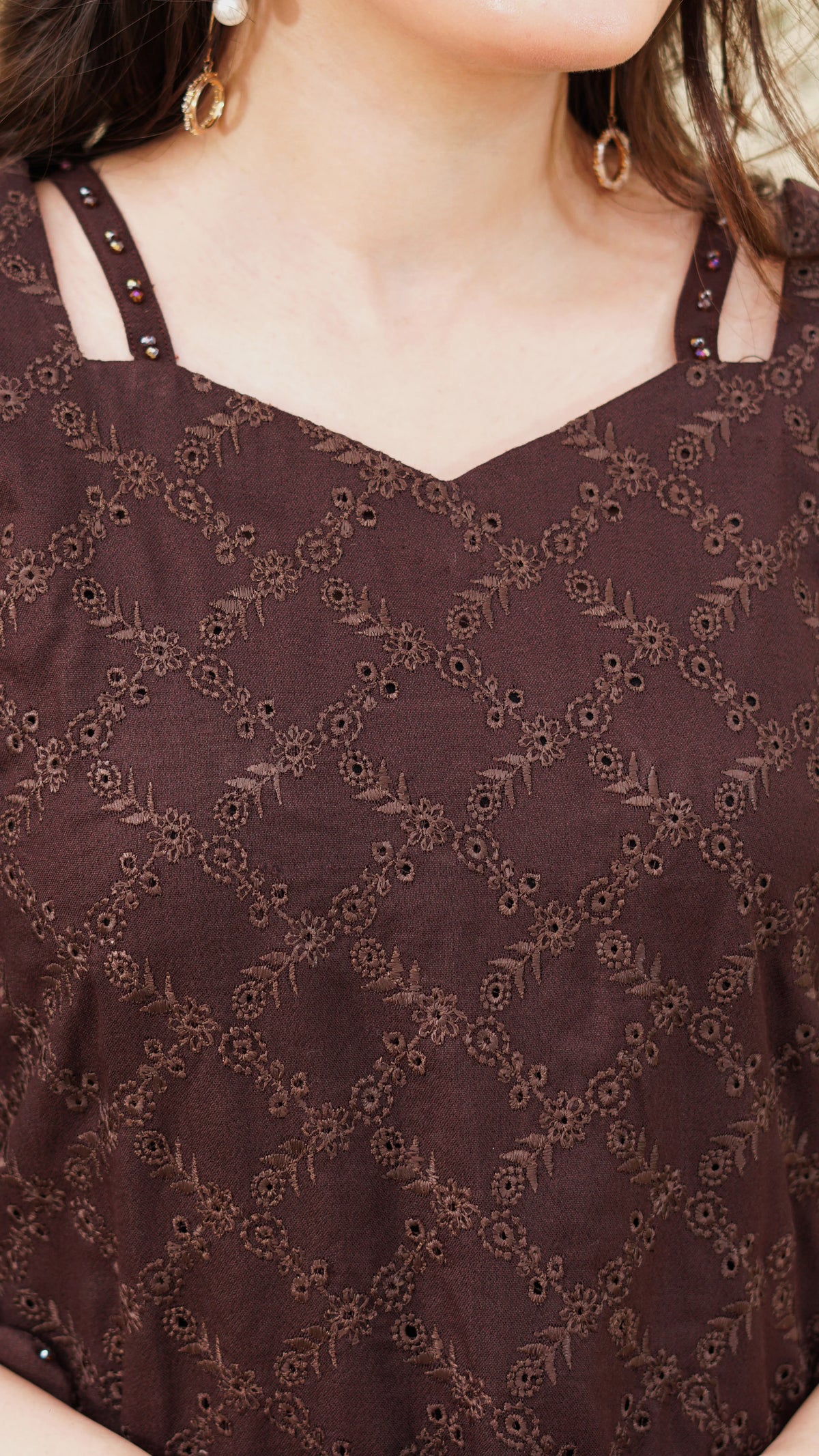 Qahwa – Premium Embroidered Stitched Dhanak 3 Piece Suit | The Festive Pret