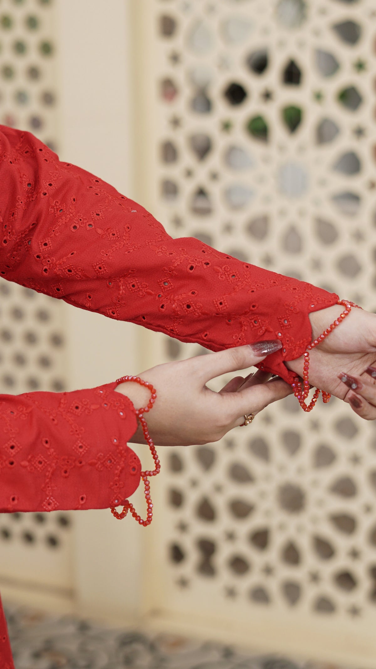 Surkh – Premium Embroidered Stitched Dhanak 3 Piece Suit | The Festive Pret